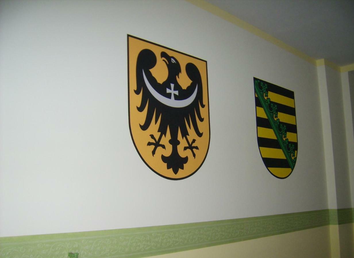 דירות Old Firestation Goerlitz / Alte Feuerwache Goerlitz מראה חיצוני תמונה